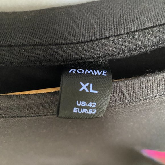 ROMWE T-Shirt Graphic Print Neon Baseball Skeleton Player Crew Neck Black XL - Picture 4 of 7